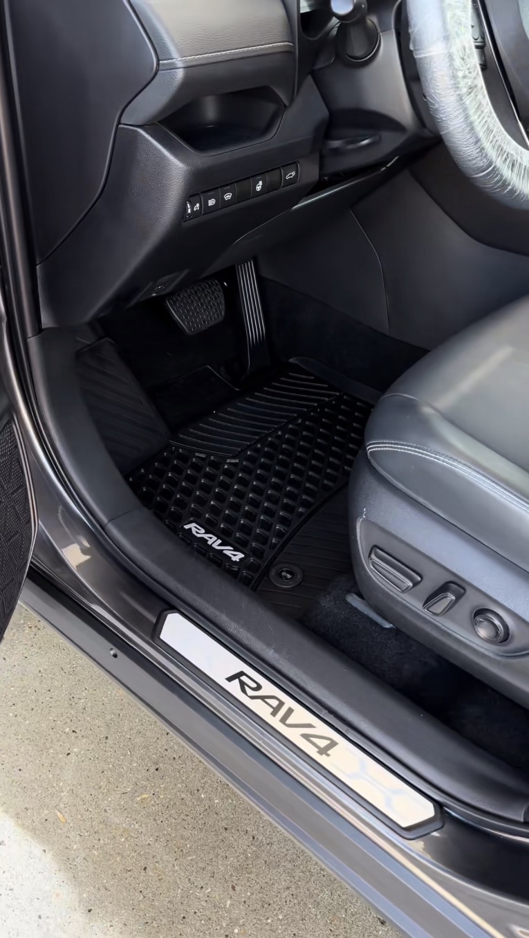 Interior detailing